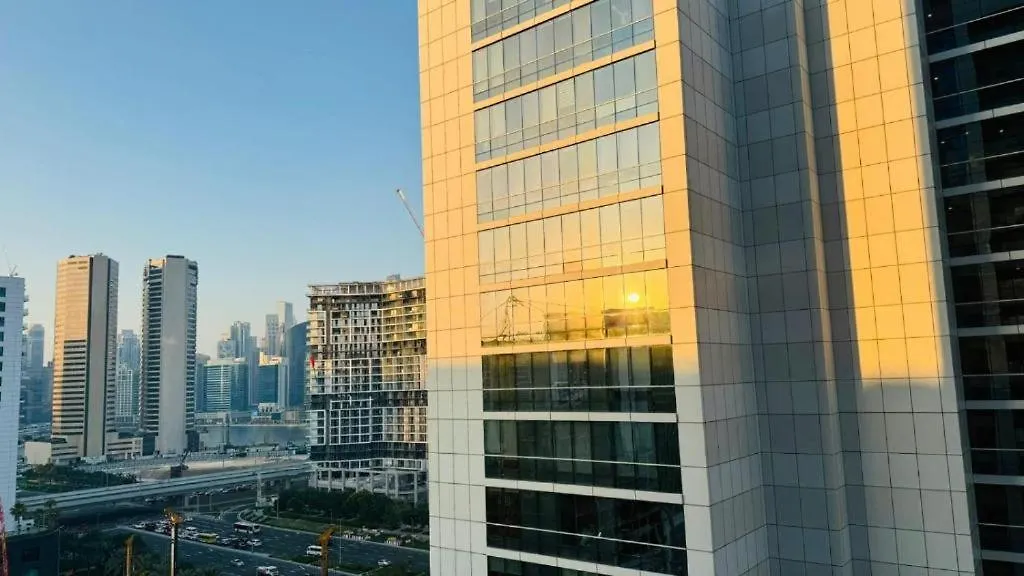 Premium Homestay In Business Bay Dubai